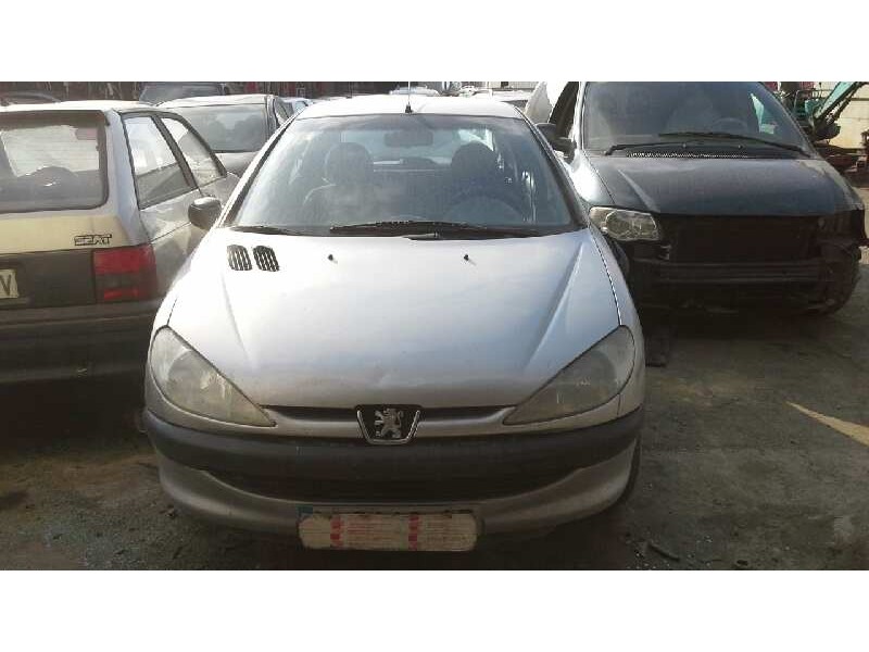 peugeot 206 berlina del año 1998