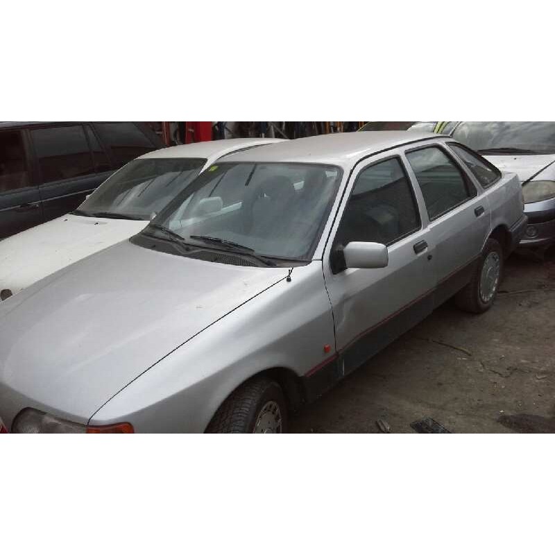 ford sierra berlina del año 1989