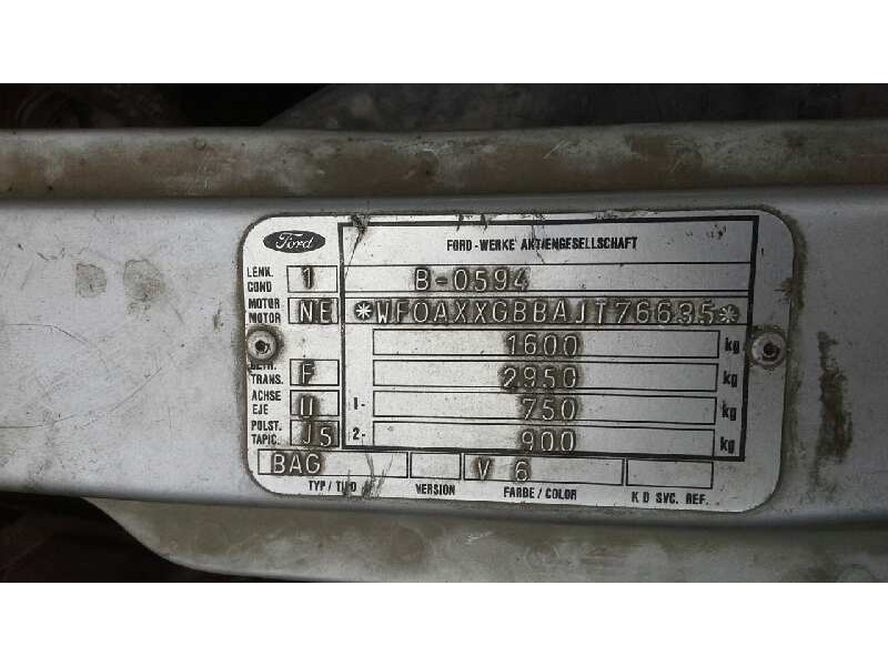 ford sierra berlina del año 1989