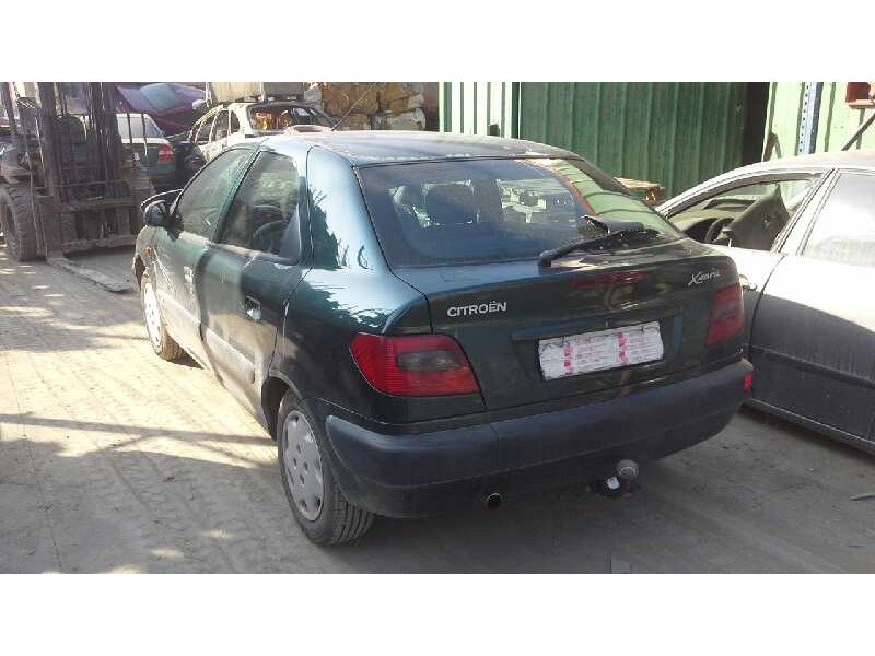 citroen xsara berlina del año 1998