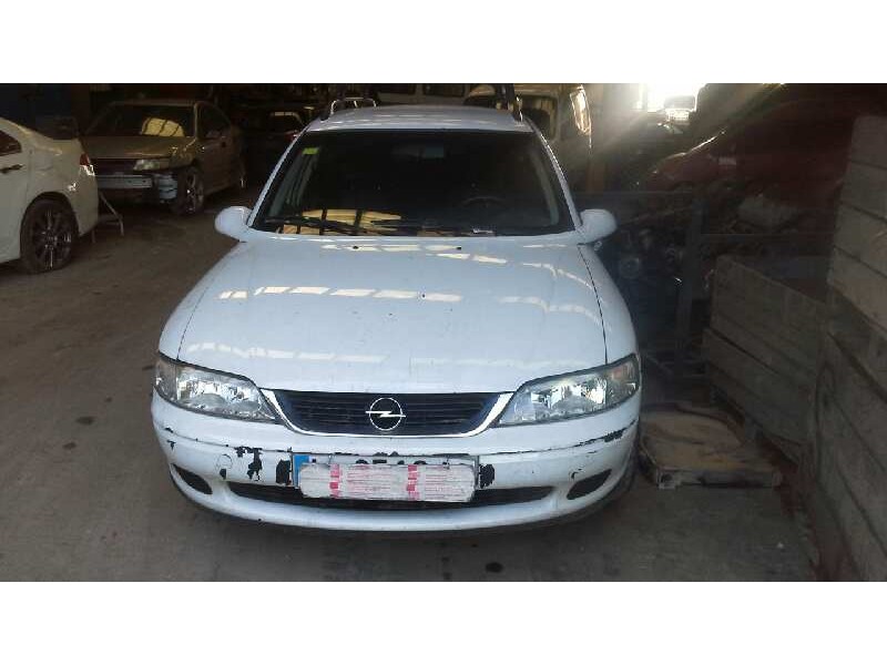 opel vectra b caravan del año 1999