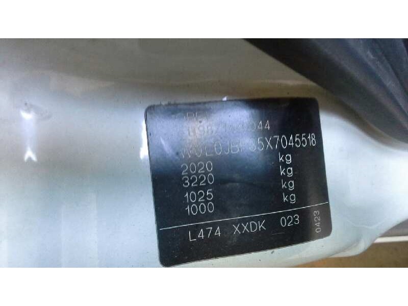 opel vectra b caravan del año 1999