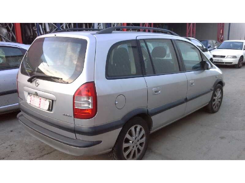 opel zafira a del año 2003