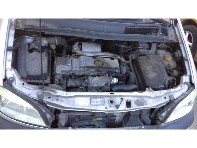opel zafira a del año 2003