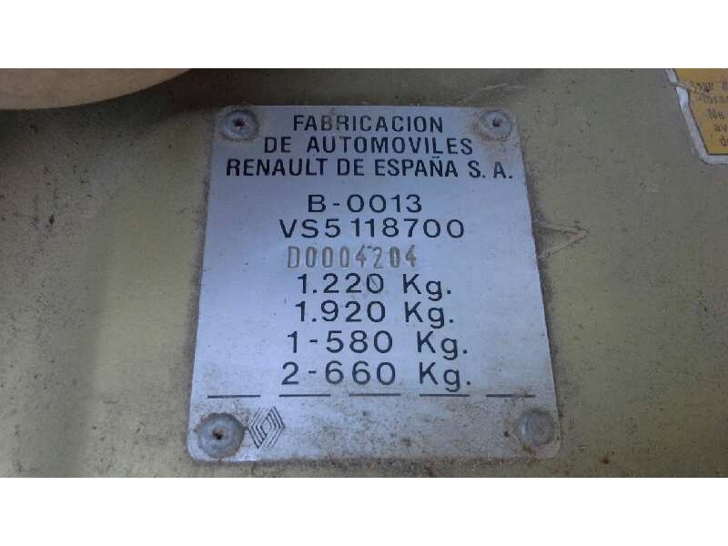 renault 6 del año 1983