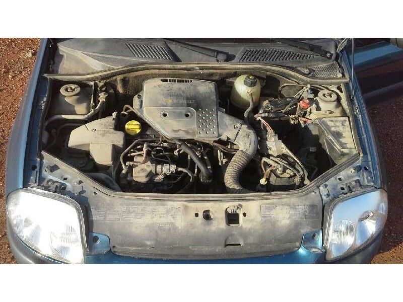 renault clio ii fase i (b/cbo) del año 2000