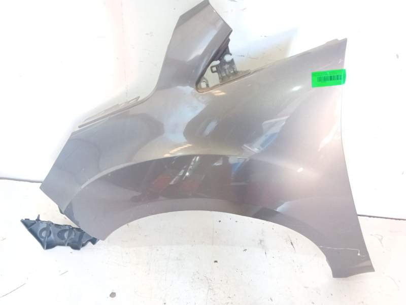 Recambio de aleta delantera izquierda para ford grand c-max trend referencia OEM IAM   