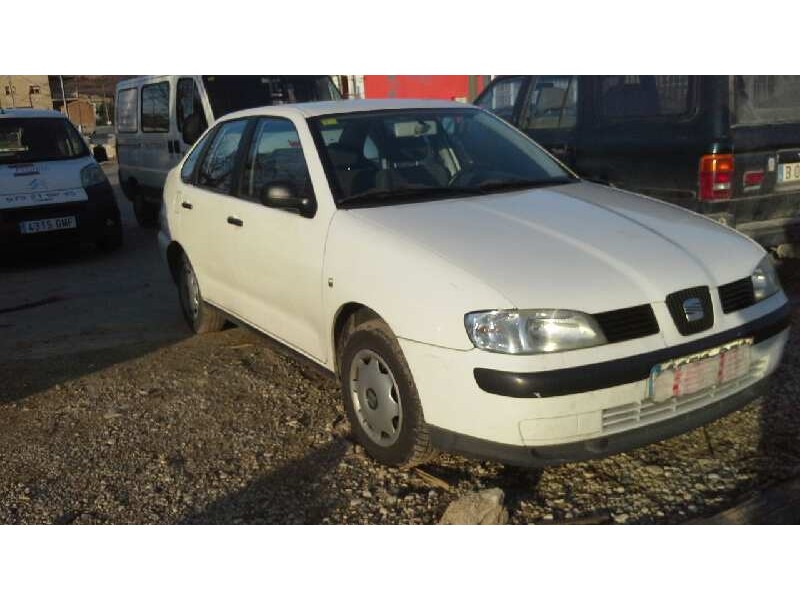 seat cordoba berlina (6k2) del año 2000