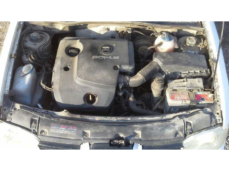 seat cordoba berlina (6k2) del año 2000