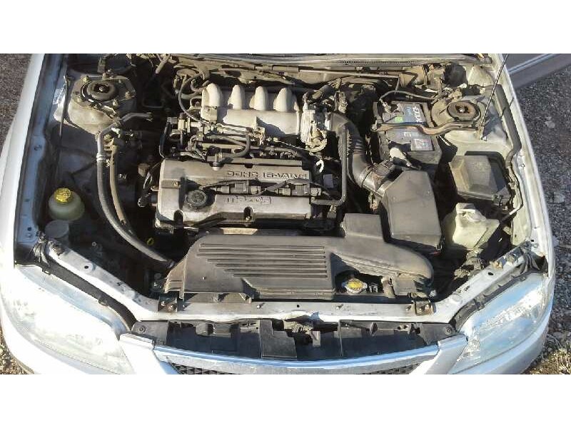 mazda 323 berl. f/s (bj) del año 2001