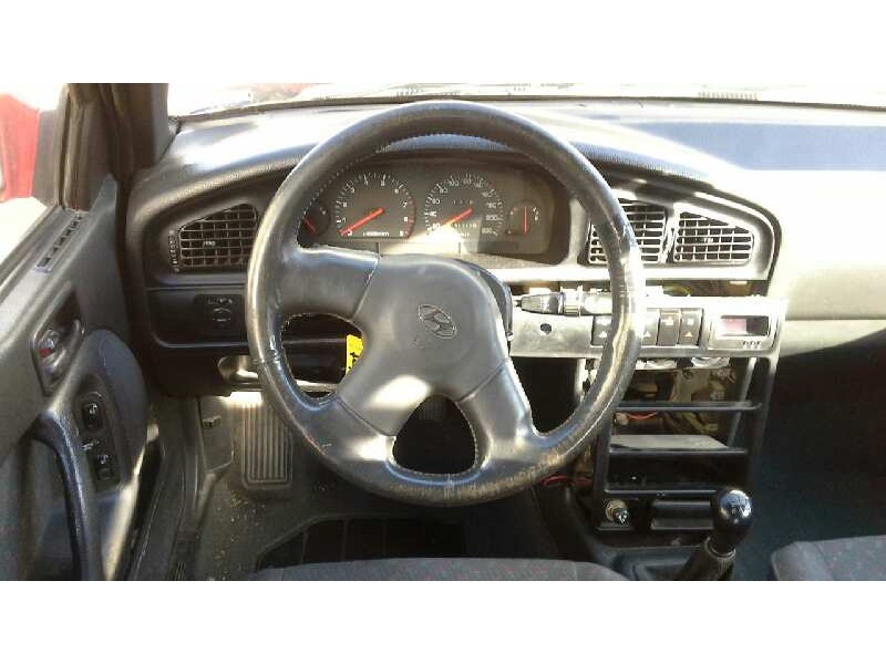 hyundai lantra (j1) del año 1993