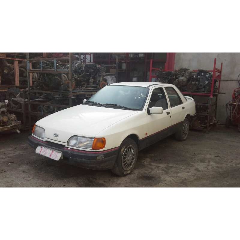 ford sierra berlina del año 1989