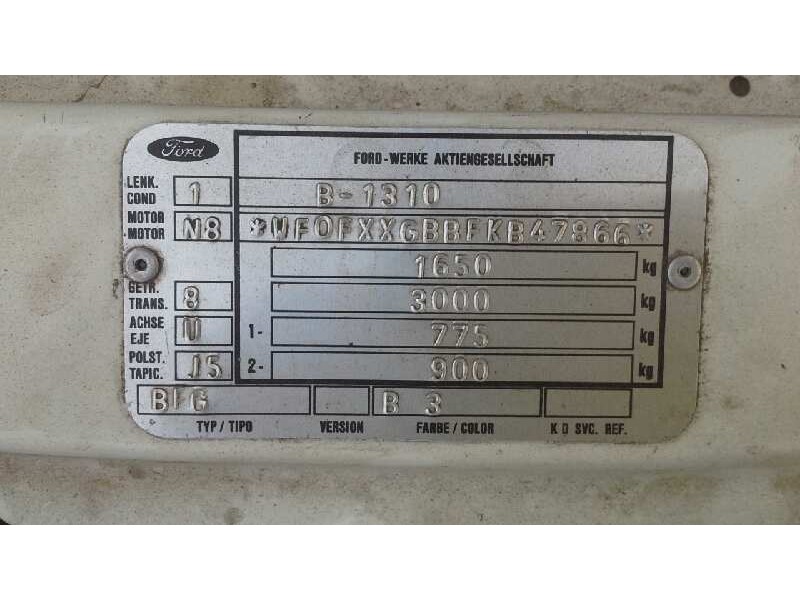 ford sierra berlina del año 1989