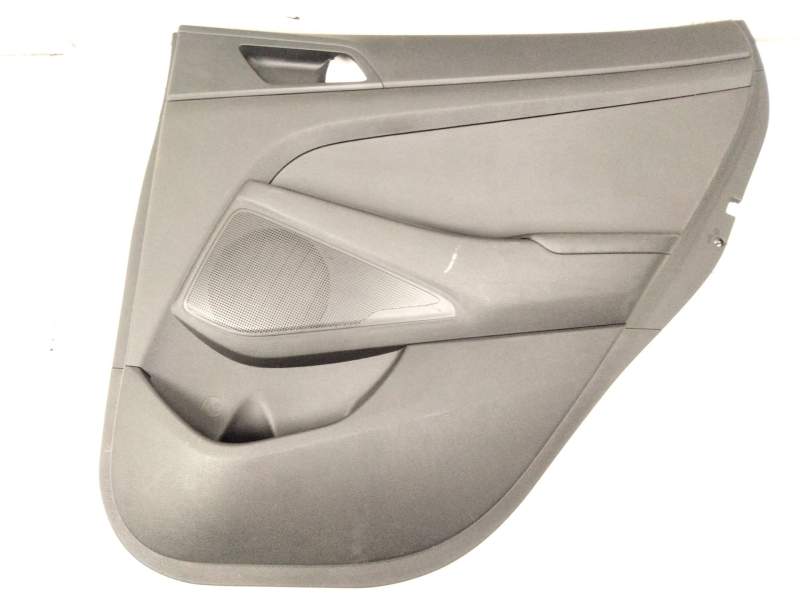 Recambio de guarnecido puerta trasera derecha para hyundai tucson (tl, tle) 2.0 crdi referencia OEM IAM 83302D7100  