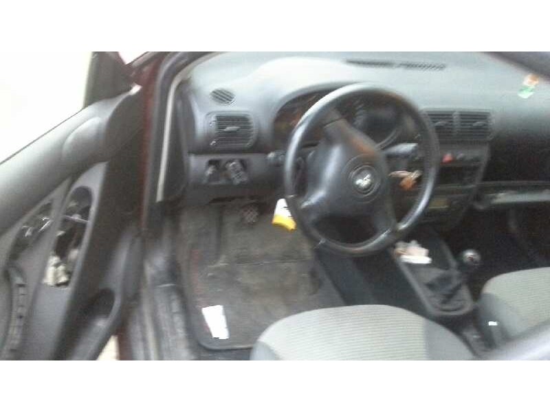 seat toledo (1m2) del año 2004