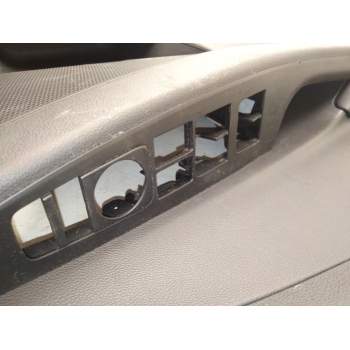 Recambio de guarnecido puerta delantera izquierda para hyundai tucson (tl, tle) 2.0 crdi referencia OEM IAM 82301D7200  