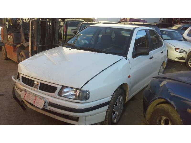 seat cordoba berlina (6k2) del año 1996