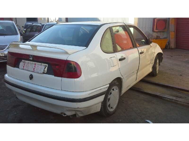 seat cordoba berlina (6k2) del año 1996