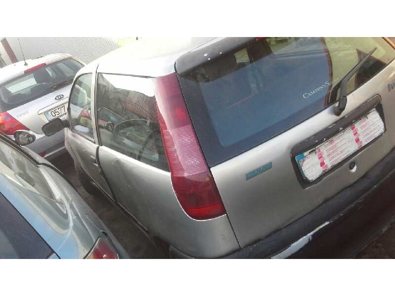 fiat punto berlina (176) del año 1999