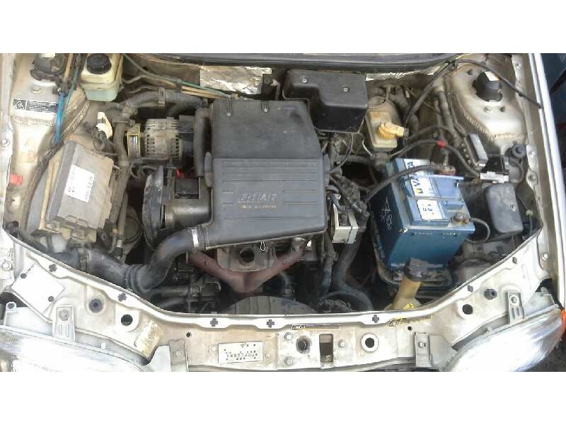 fiat punto berlina (176) del año 1999