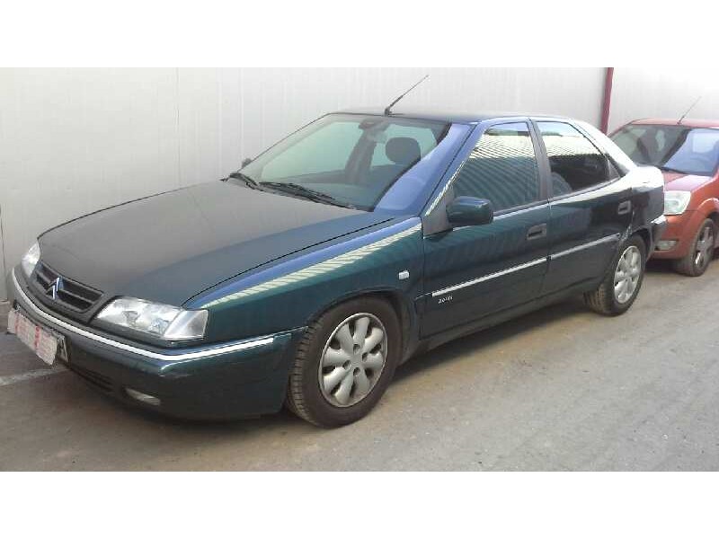 citroen xantia berlina del año 2000