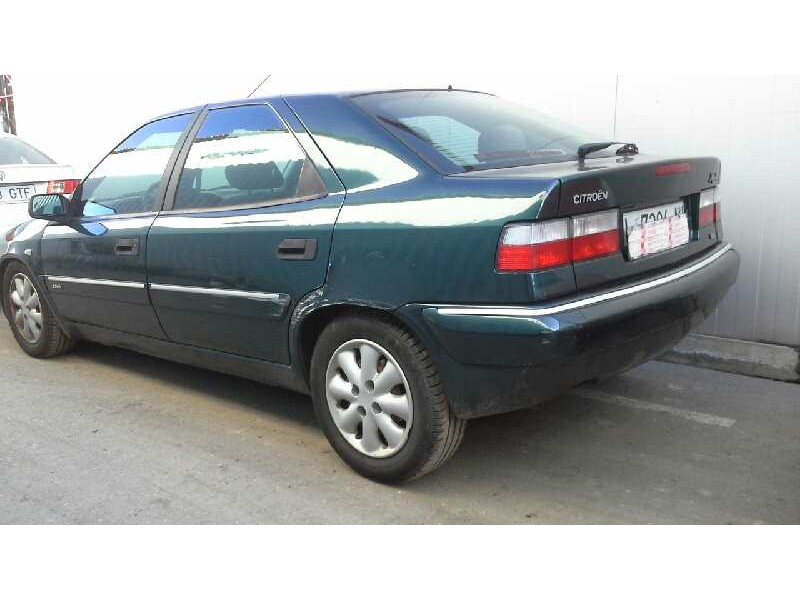 citroen xantia berlina del año 2000