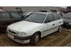 opel astra f berlina del año 1994