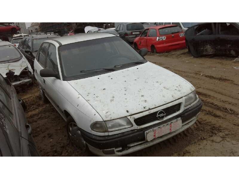 opel astra f berlina del año 1994