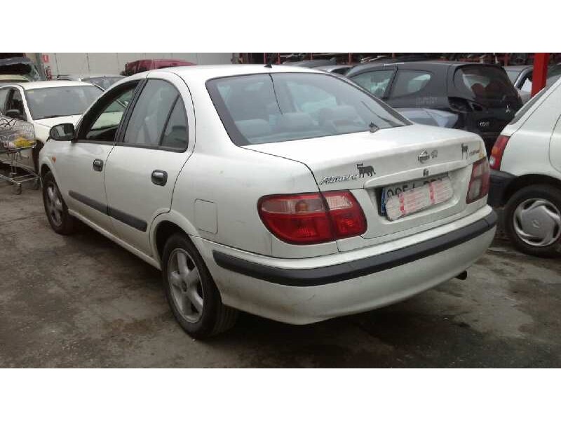 nissan almera (n16/e) del año 2001