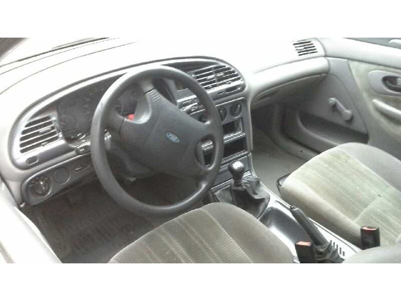ford mondeo berlina/familiar (fd) del año 1994