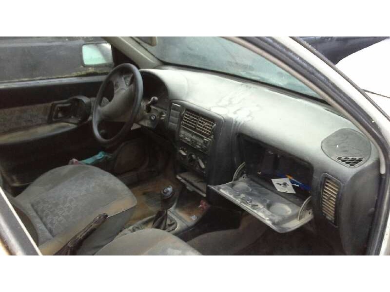 seat cordoba berlina (6k2) del año 1993