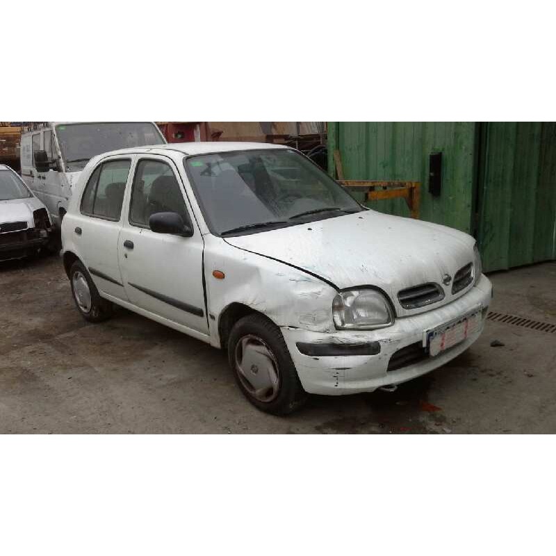 nissan micra (k11) del año 2000