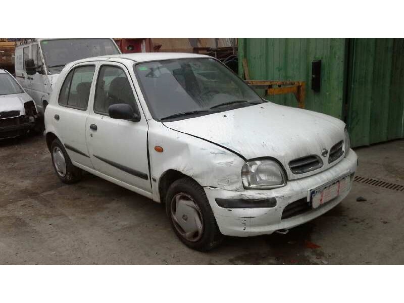 nissan micra (k11) del año 2000
