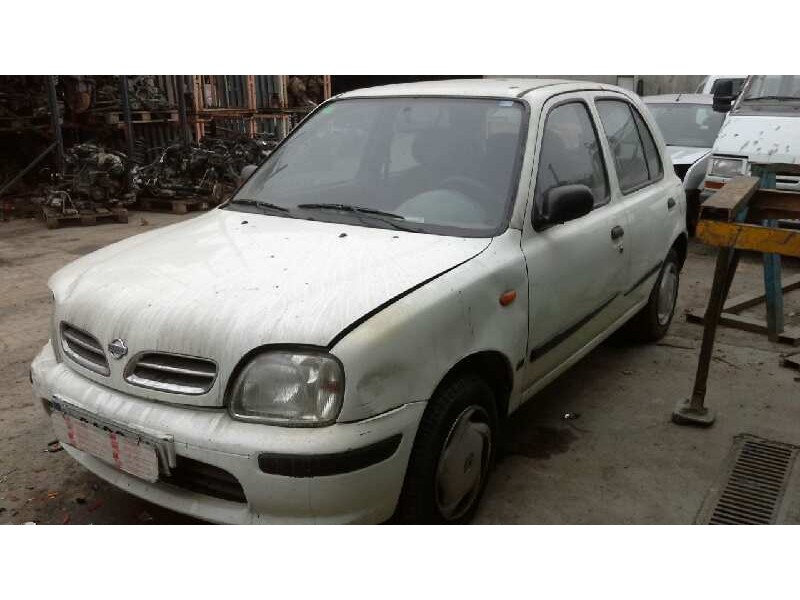 nissan micra (k11) del año 2000