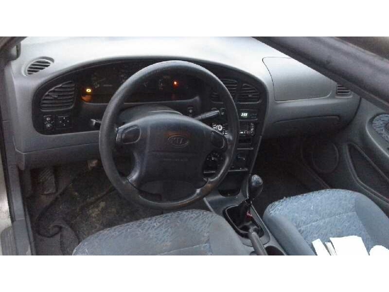 kia shuma del año 1999