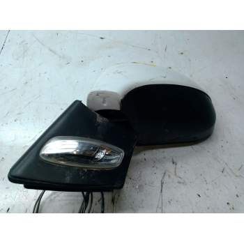 RETROVISOR IZQUIERDO 