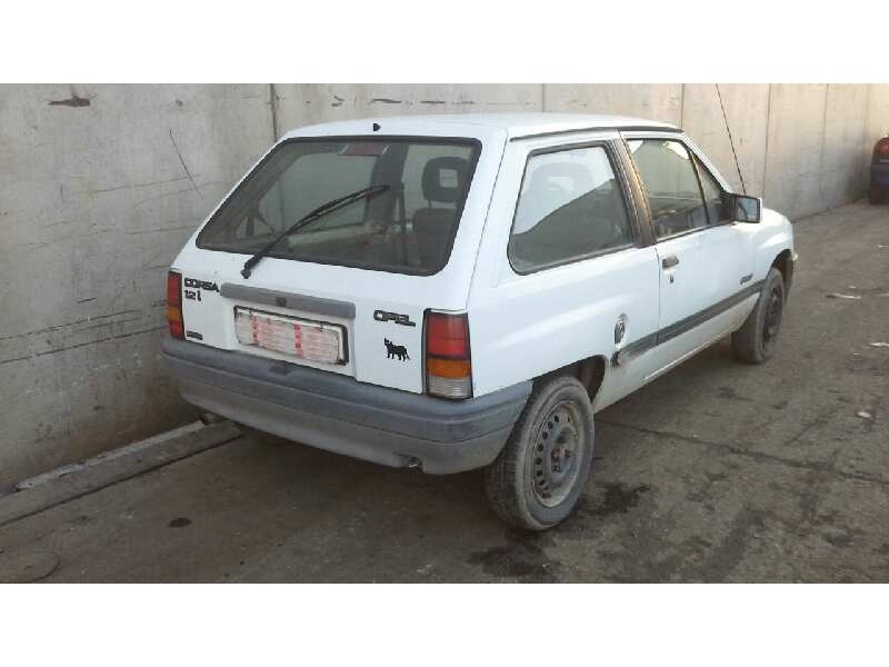 opel corsa a del año 1993