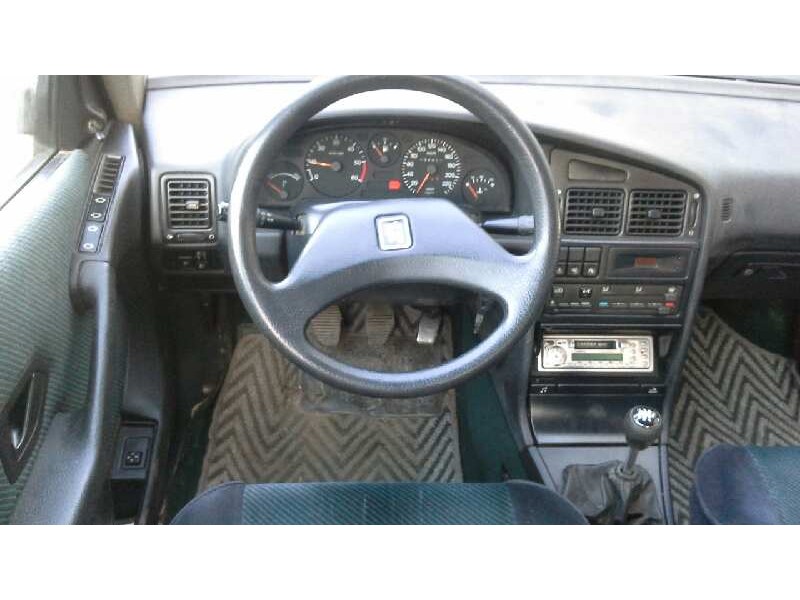 peugeot 405 berlina del año 1992