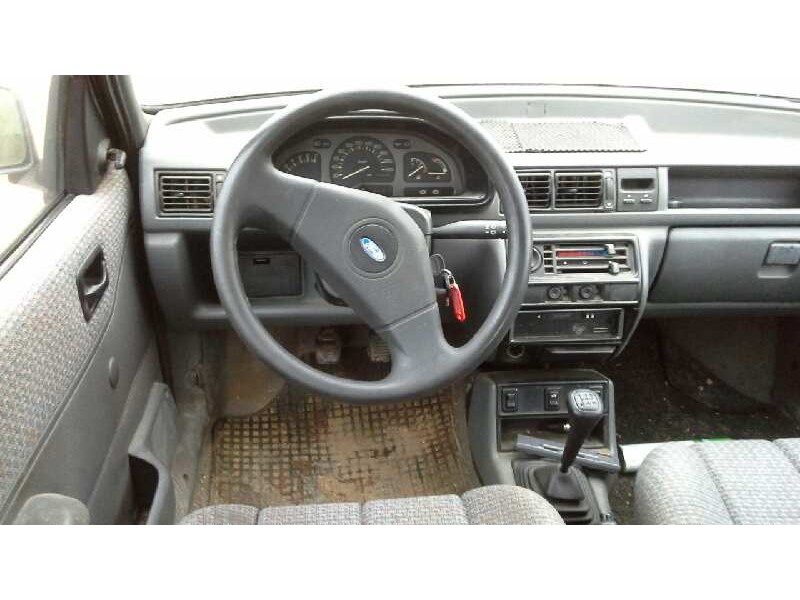 ford fiesta berl./courier del año 1988