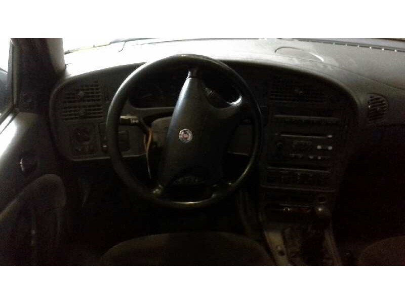 saab 9-5 sedán del año 1997