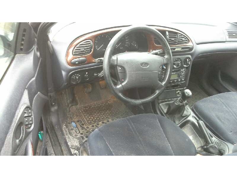 ford mondeo berlina (gd) del año 1998