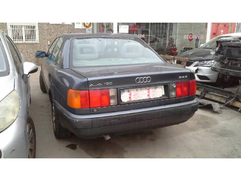 audi 100 berlina (c4) del año 1991