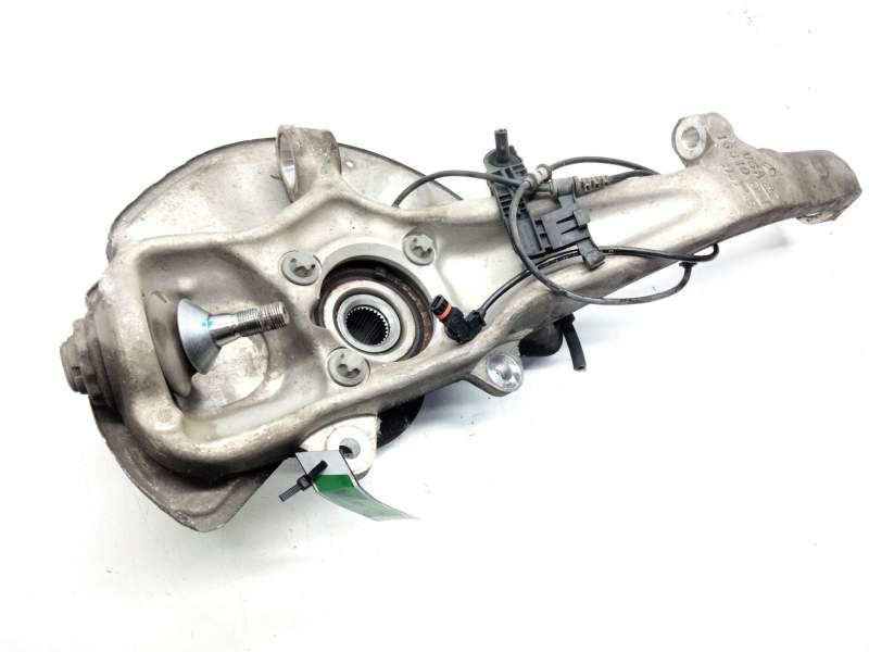 Recambio de mangueta delantera derecha para mercedes-benz clase m (w166) referencia OEM IAM A1663301020  