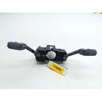 MANDO LUCES 2Q0953507H 