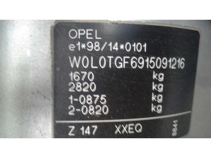 opel astra g berlina del año 2001