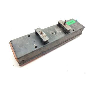 Recambio de piloto trasero izquierdo para renault premium 370 26 g 6x2 referencia OEM IAM 5001847584  