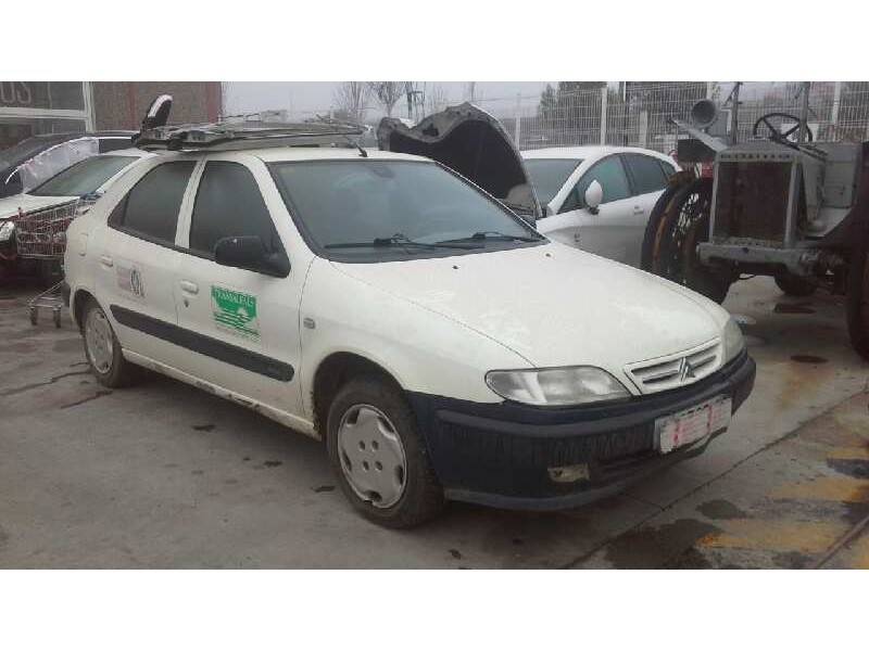 citroen xsara berlina del año 1998