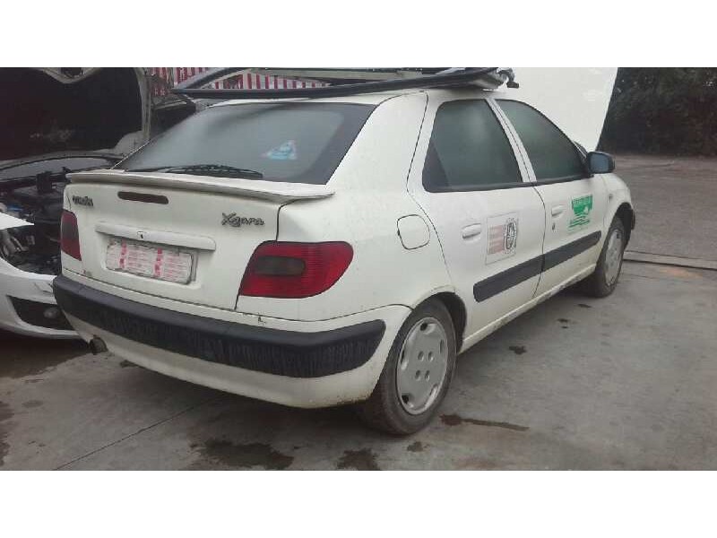 citroen xsara berlina del año 1998