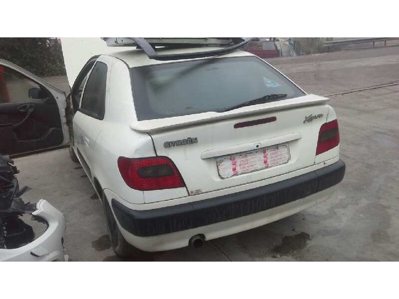 citroen xsara berlina del año 1998