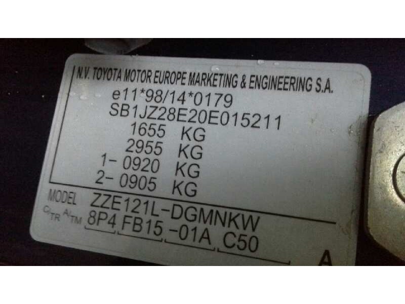 toyota corolla (e12) del año 2002